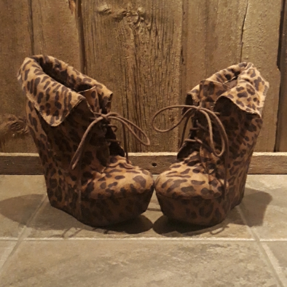 Leopard print booties